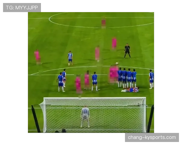 人墙规则：防守方列人墙时必须退足9.15米，否则裁判可重罚任意球