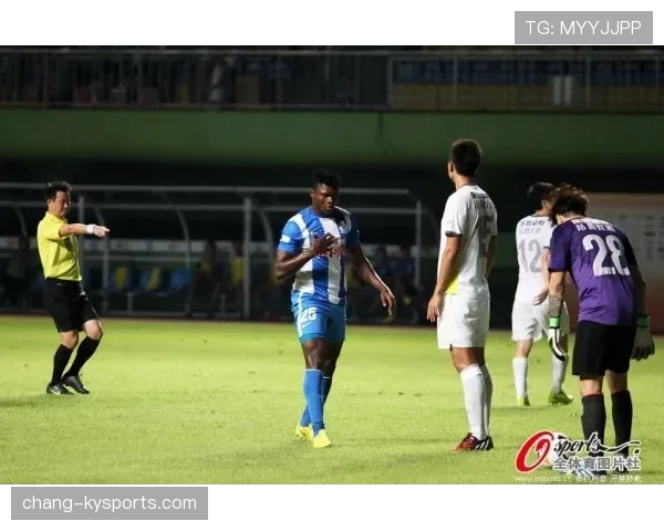 点球规则详解：关键判罚标准与裁判执行细节解析